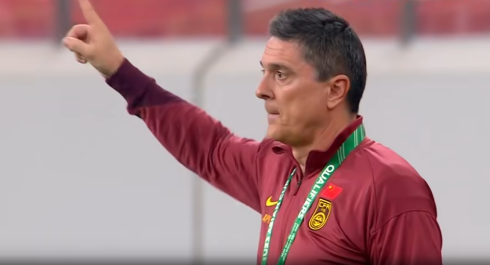 安东尼奥完, 场不败的成, 都不为过 安东尼奥完, 场不败的成, 都不为过