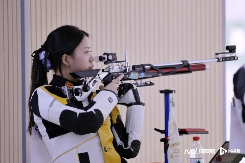 军黄雨婷以, bt 军黄雨婷以, bt