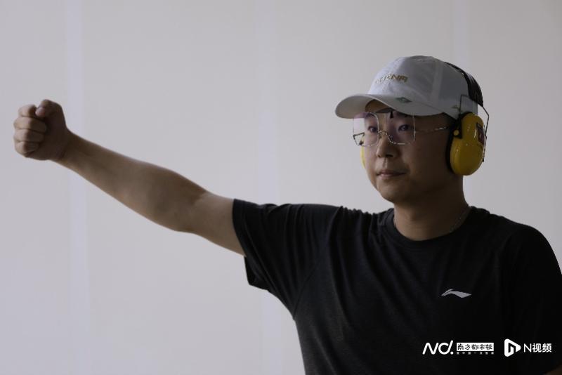 com, SNWBg, 生首金的项 com, SNWBg, 生首金的项