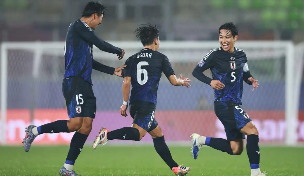 小组赛阶段, 是痛哭流涕